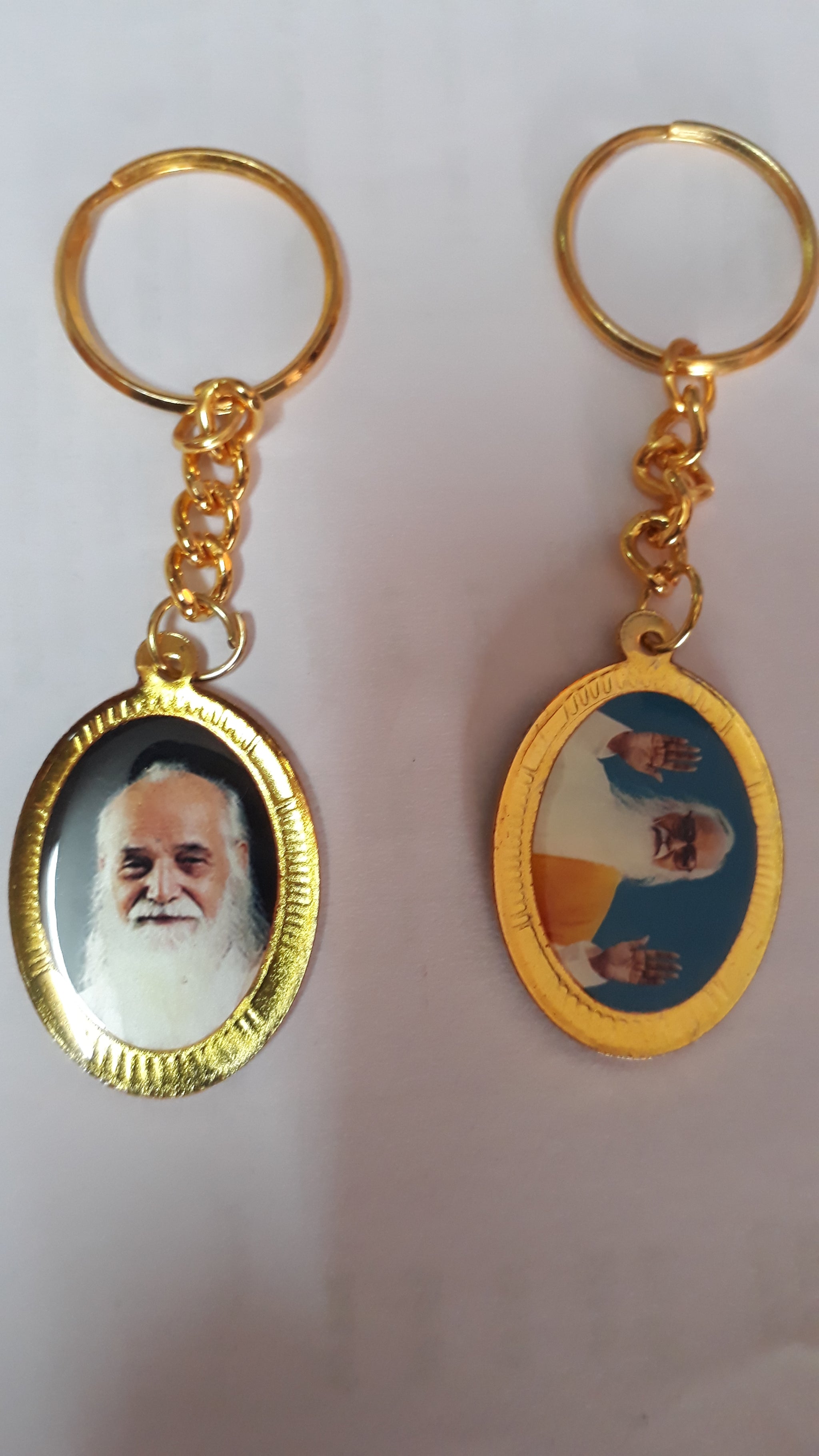 Key Chain gold – Vethathiri Maharishi Simplified Kundalini Yoga